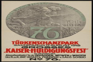 Plakat zum 70. Jubiläum des Kaiser-Huldigungsfestes in Berlin, Deutschland, gerahmt in einem Fotorahmen mit einer Gruppe von Menschen in der Mitte, umgeben von Text und Zahlen.
