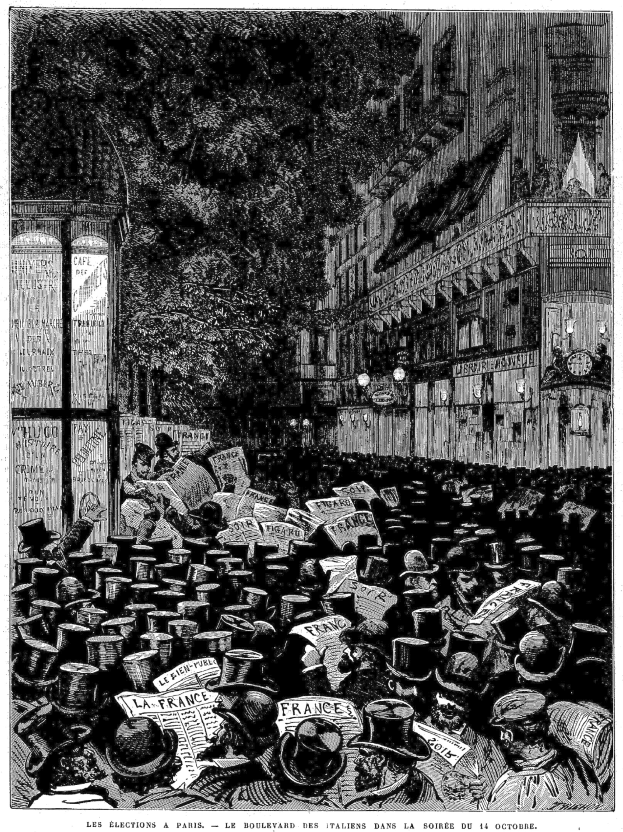 Schwarze und weiße Illustration einer belebten Pariser Straße am Abend des 16. Oktober 1885 mit einem Gebäude auf der rechten Seite und einem Baum im Hintergrund, betitelt "Les élections à Paris, le boulevard des italiens dans la soirée du 16 octobre 1885."